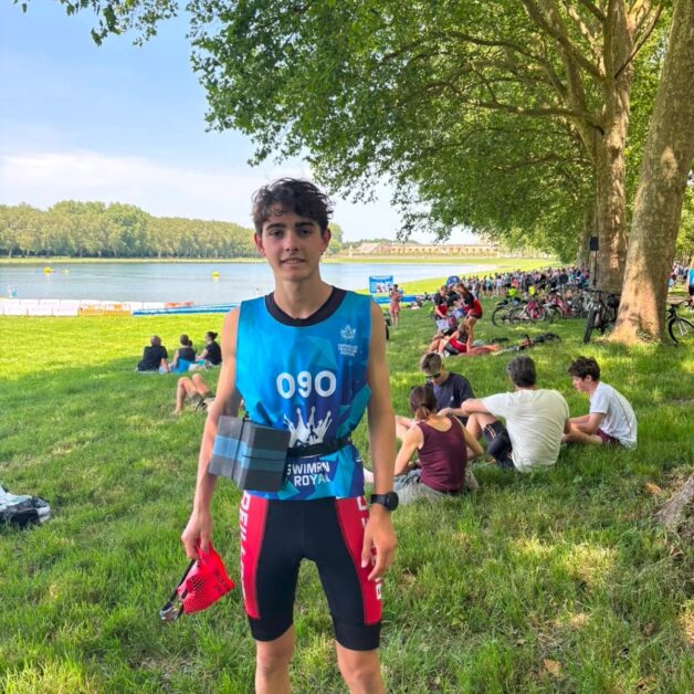Résultats Versailles Festival Triathlon 2026 : Yanis vainqueur du Swimrun et Noah podium sur le Cross-Tri XS