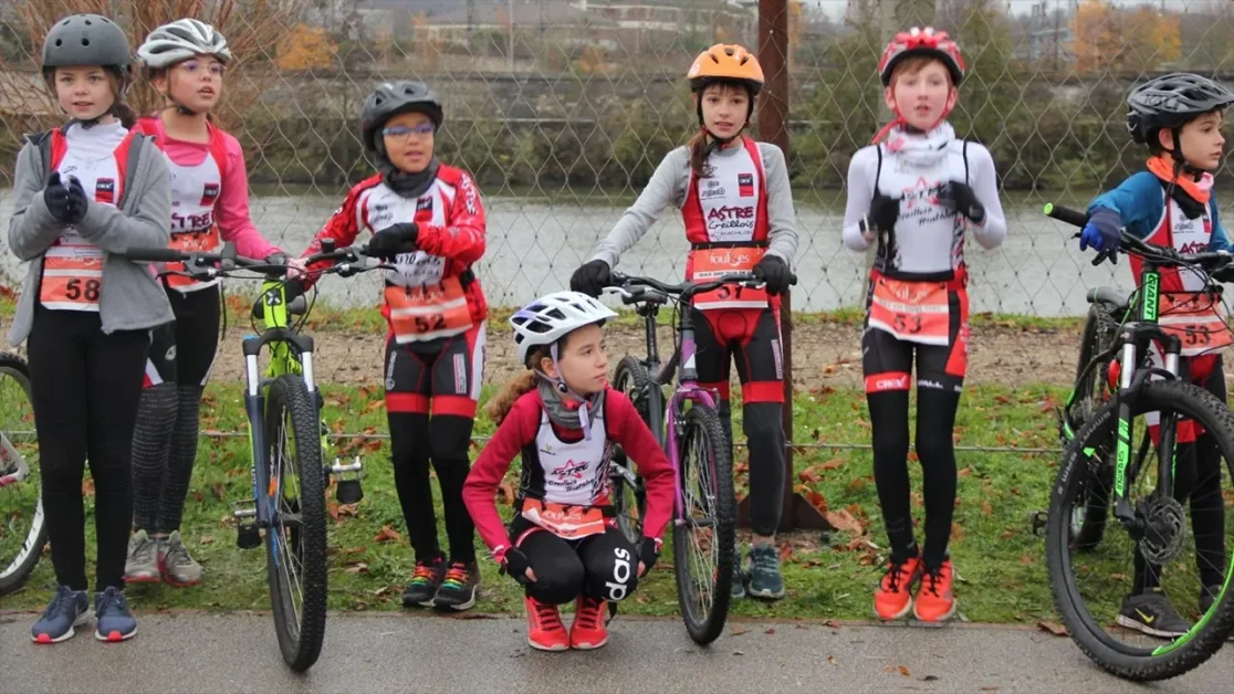 Nos jeunes licenciés au départ du Bike & Run de Creil